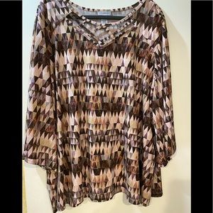 Geometric print blouse